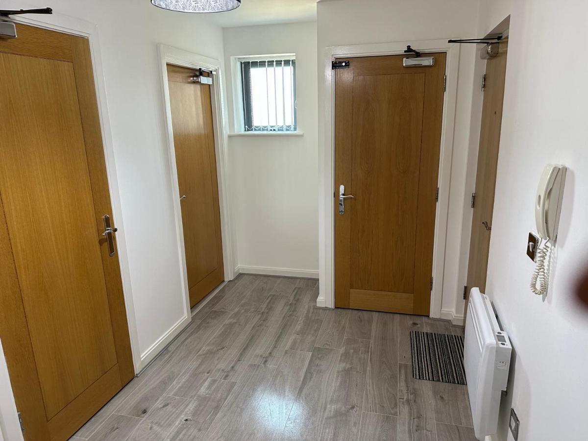 2 Bed Modern Swansea