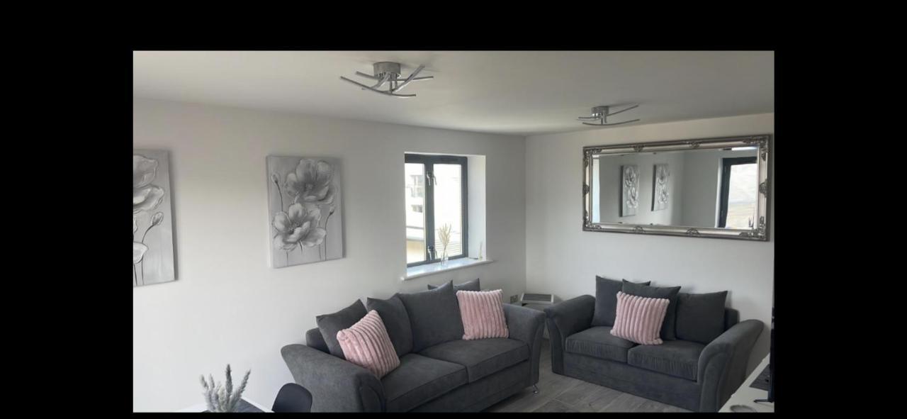 Apartment 2 Bed Modern